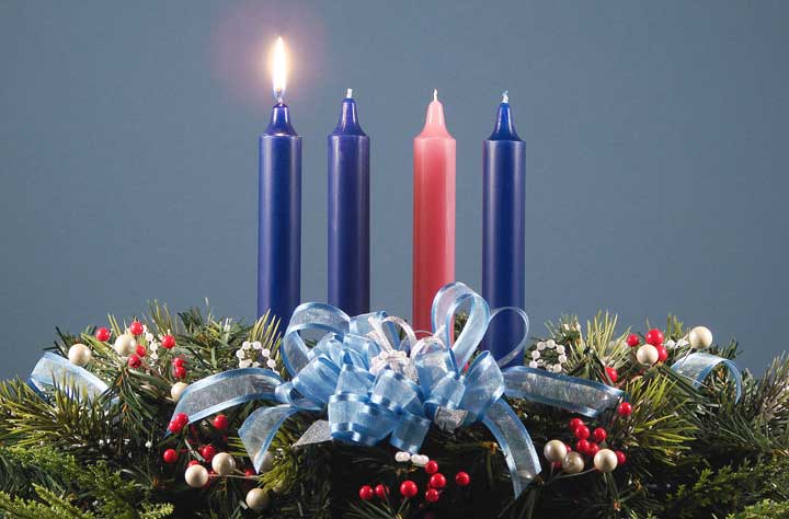 advent wreath clipart blue